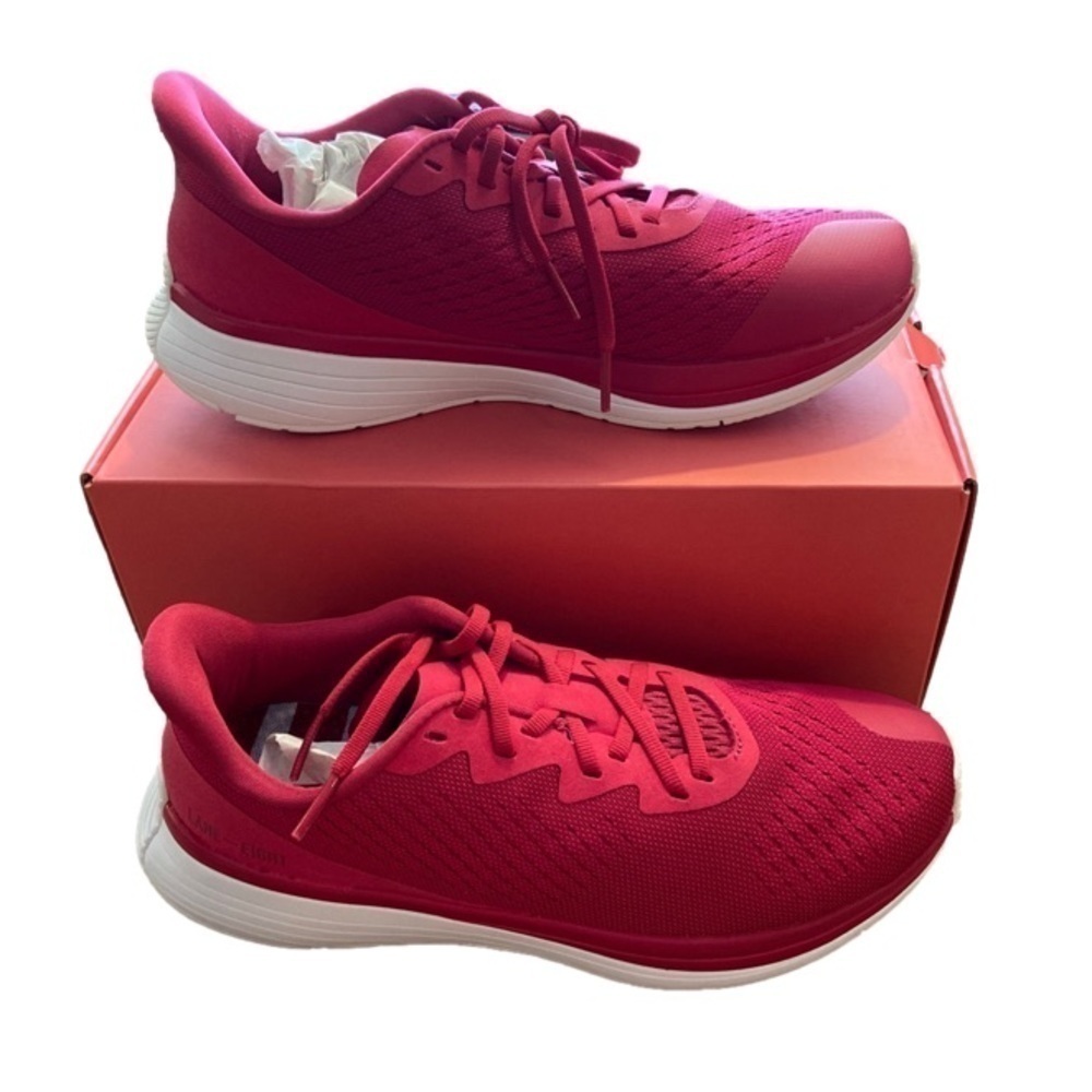 Nwt Lane -Eight Relay Trainer Sneakers